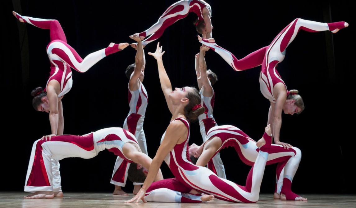 The History and Evolution of Acrobatics as a Performance Art